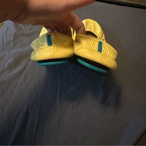 Size 11 Lemon Tieks